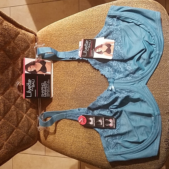 Lilyette Intimates & Sleepwear Lilyette By Bali Comfort Lace Full Figure Minimizer Underwire